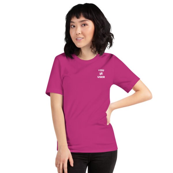 You are not the user | Brustseitendruck | Lockeres Damen-T-Shirt – Bild 11